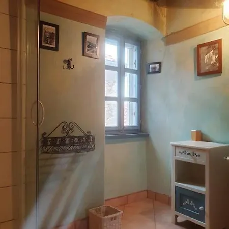 Beautiful Rustikal Stone House