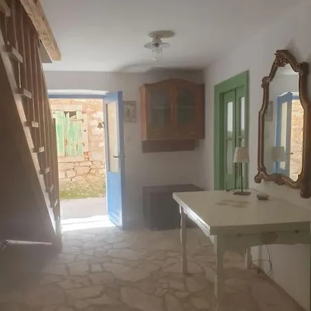 Beautiful Rustikal Stone House Holiday home