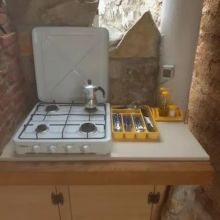 Beautiful Rustikal Stone House